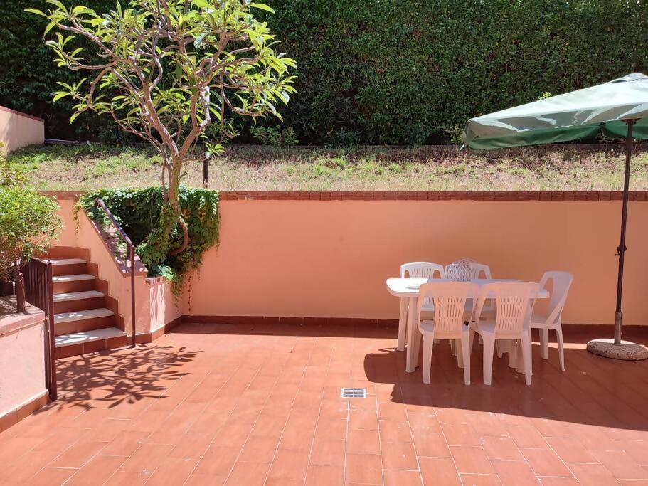 Da Nonna Cettina Appartamento In Villa Con Piscina Палермо Экстерьер фото